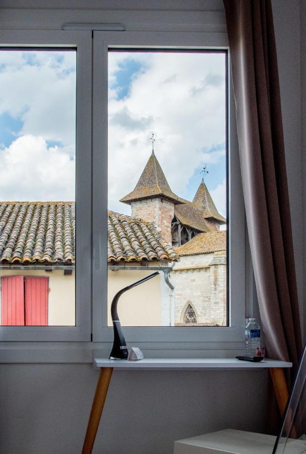 Hotel & Gastronomie - La Table De L'Europe Villereal Экстерьер фото